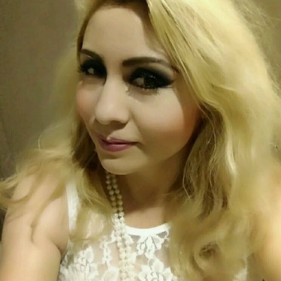 Meet your Posher, Luz - Picture 1 of 1